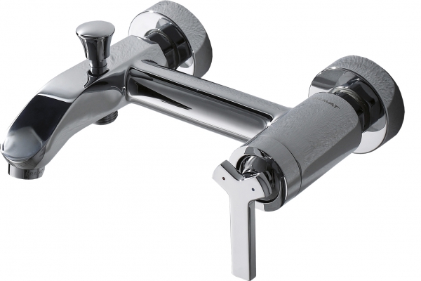 Смеситель для ванны Bravat Waterfall F673107C-01 Хром