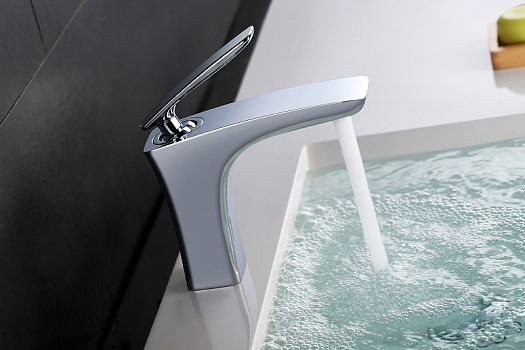 Смеситель для раковины Lemark Bellario LM6806C Хром