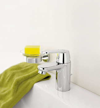 Смеситель для раковины Grohe Eurosmart Cosmopolitan 32825000 Хром