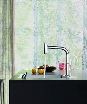 Кухонная мойка Hansgrohe C71-F450-06 43201000 со смесителем Хром
