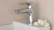 Смеситель для раковины Hansgrohe Talis E 71710000 Хром