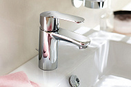 Смеситель для раковины Grohe Eurosmart Cosmopolitan 23325000 Хром