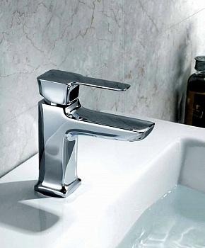 Смеситель для раковины Lemark Basis LM3606C Хром